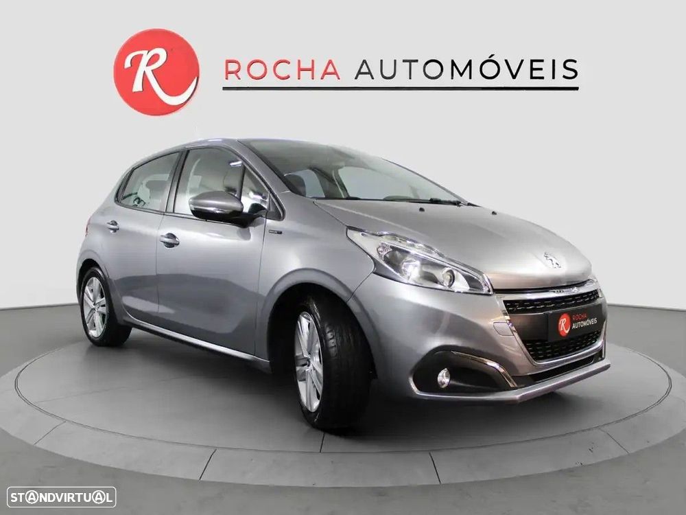 Peugeot 208 1.2 VTi SE Style - 3
