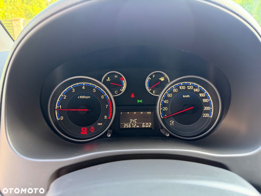 Suzuki SX4 1.6 Comfort Plus - 19