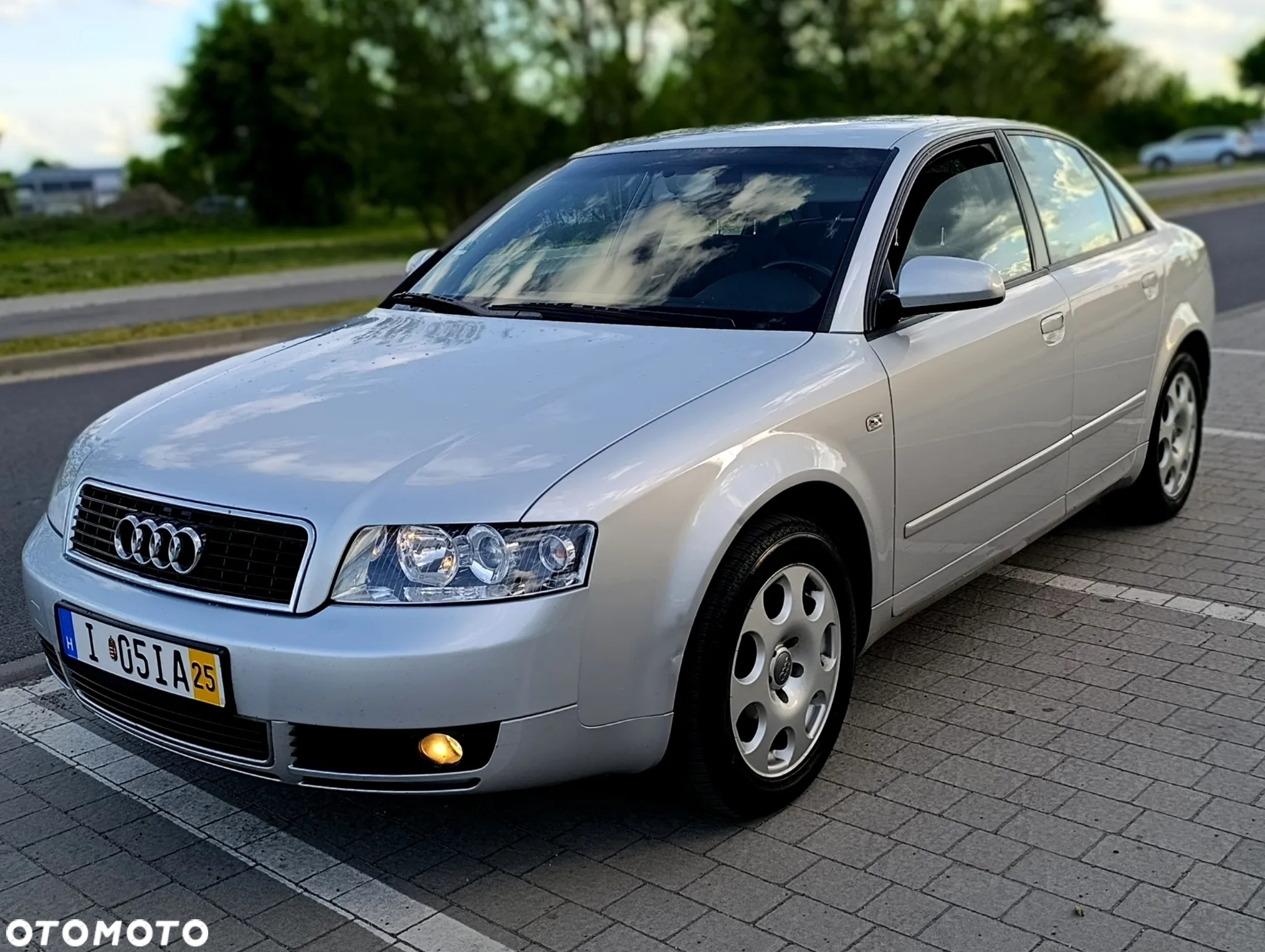 Audi A4 2.0 Multitronic - 2