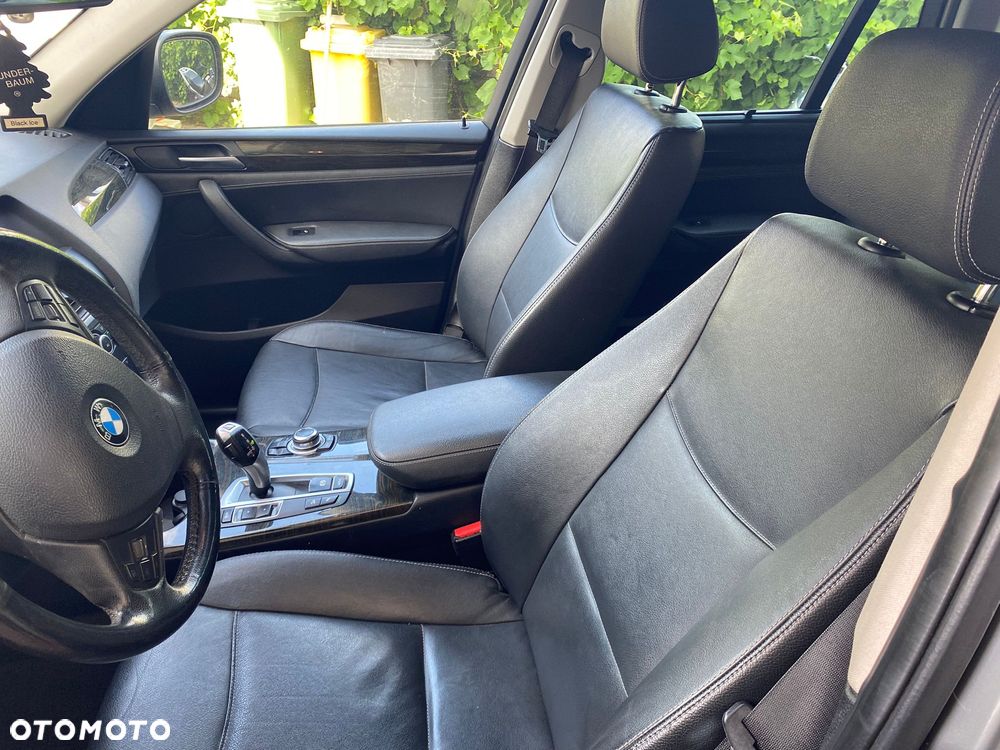 BMW X3 xDrive28i Sport-Aut - 5