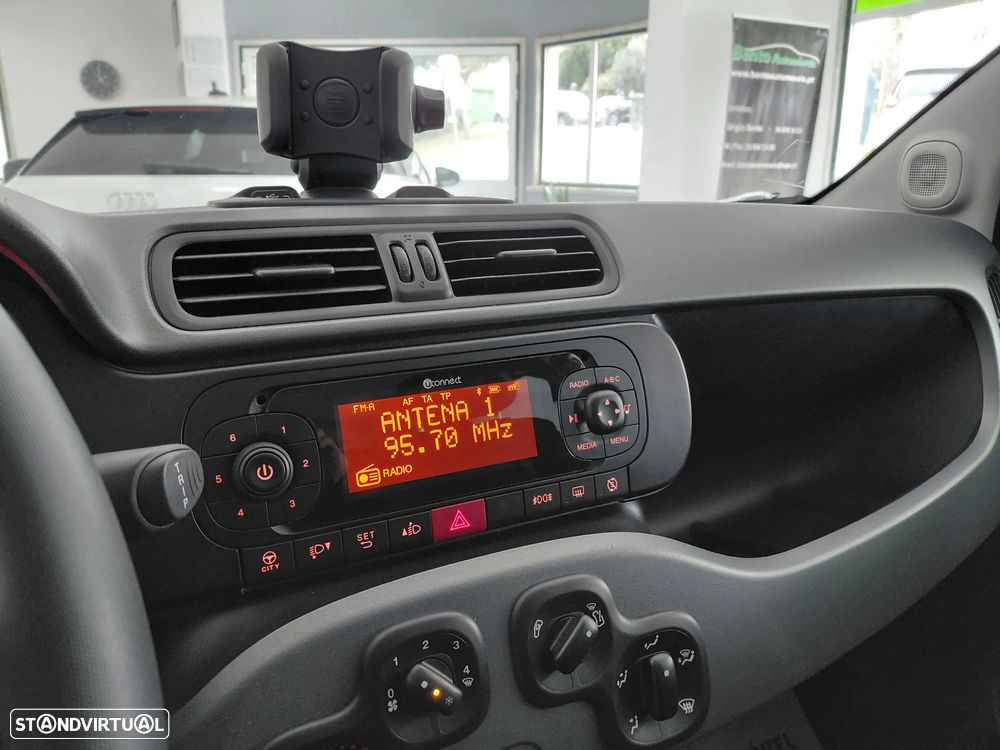 Fiat Panda 1.0 Hybrid City Cross - 17