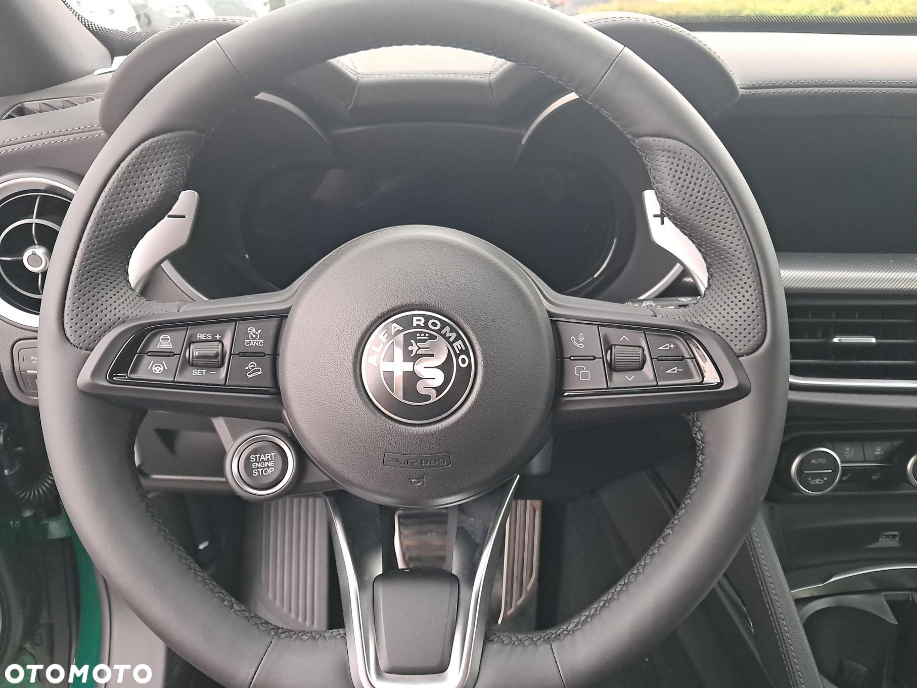 Alfa Romeo Stelvio - 15