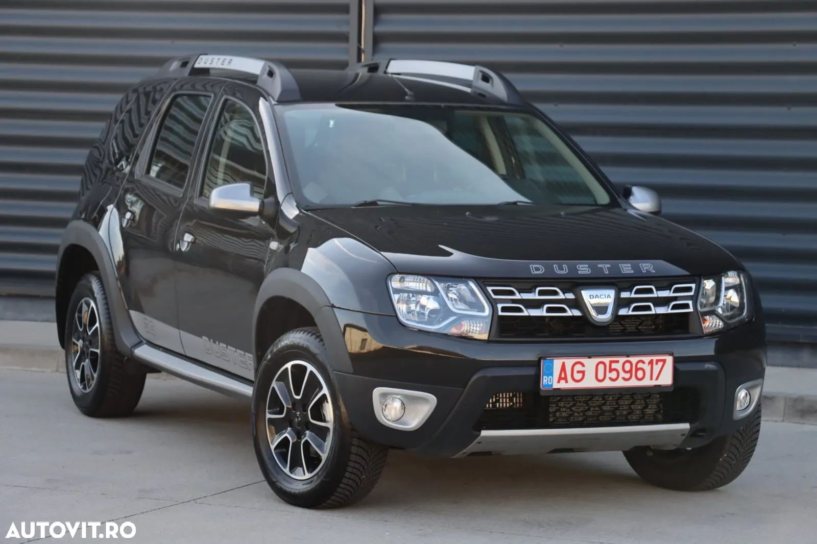 Dacia Duster 1.5 dCi 4x2 Laureate - 1