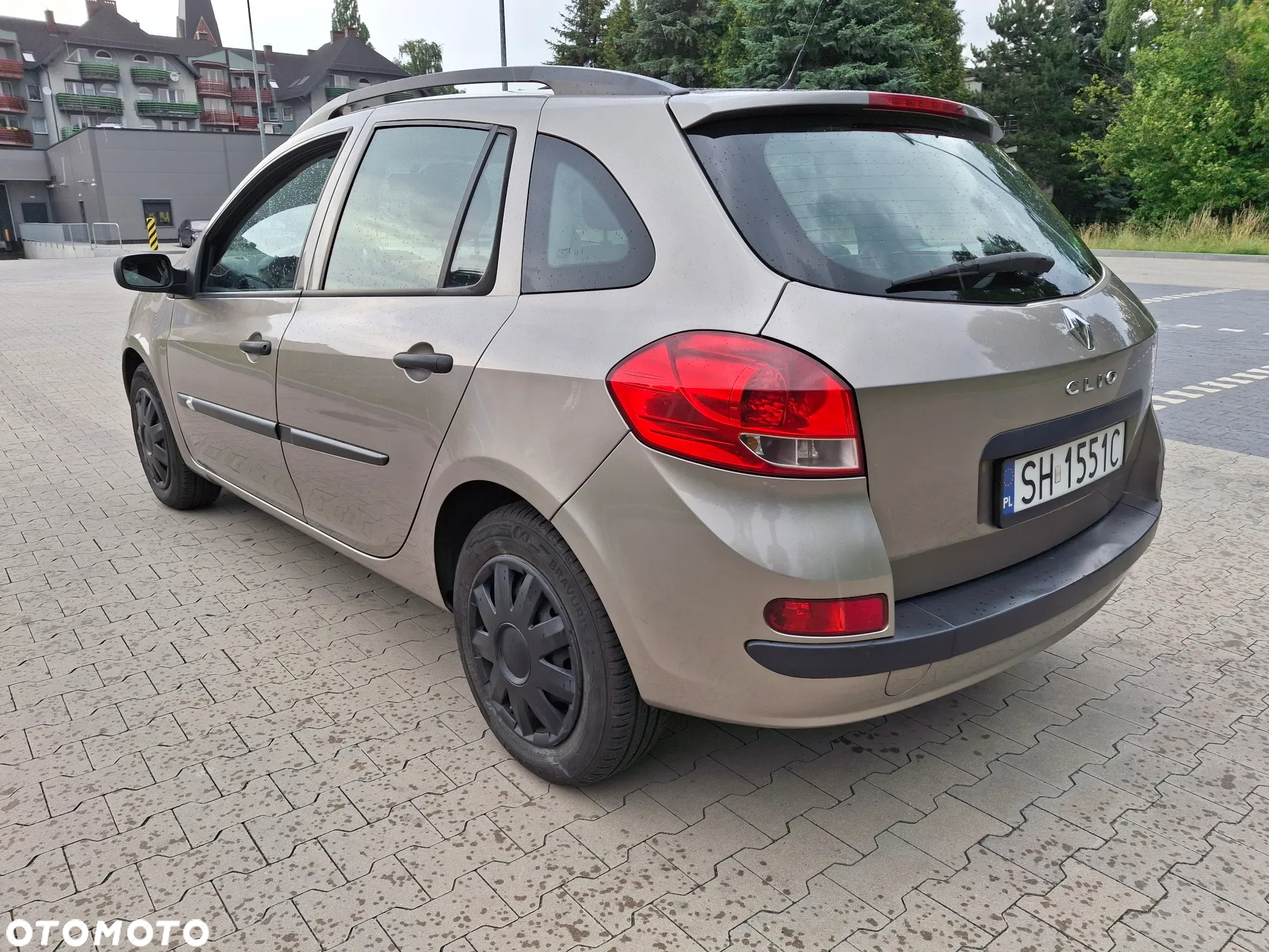 Renault Clio - 8