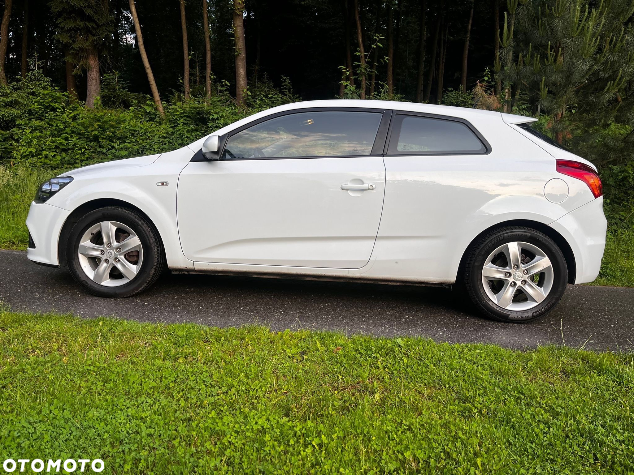 Kia ProCeed - 5