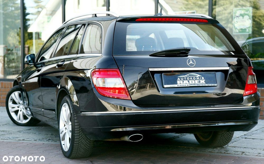 Mercedes-Benz Klasa C 200 7G-TRONIC Avantgarde Edition - 23
