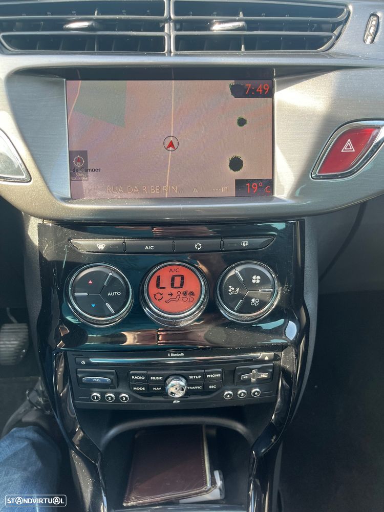 Citroën C3 1.4 HDi Airdream Exclusive 101g - 21