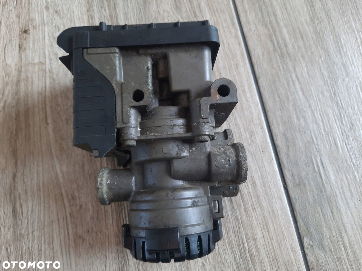 ZAWÓR MODULATOR EBS RENAULT GAMA T RANGE - 2
