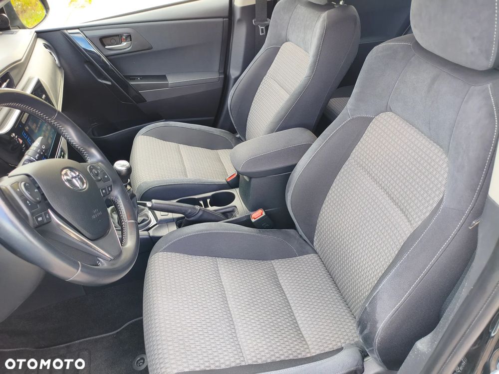 Toyota Auris 1.2 Turbo Edition S+ - 16