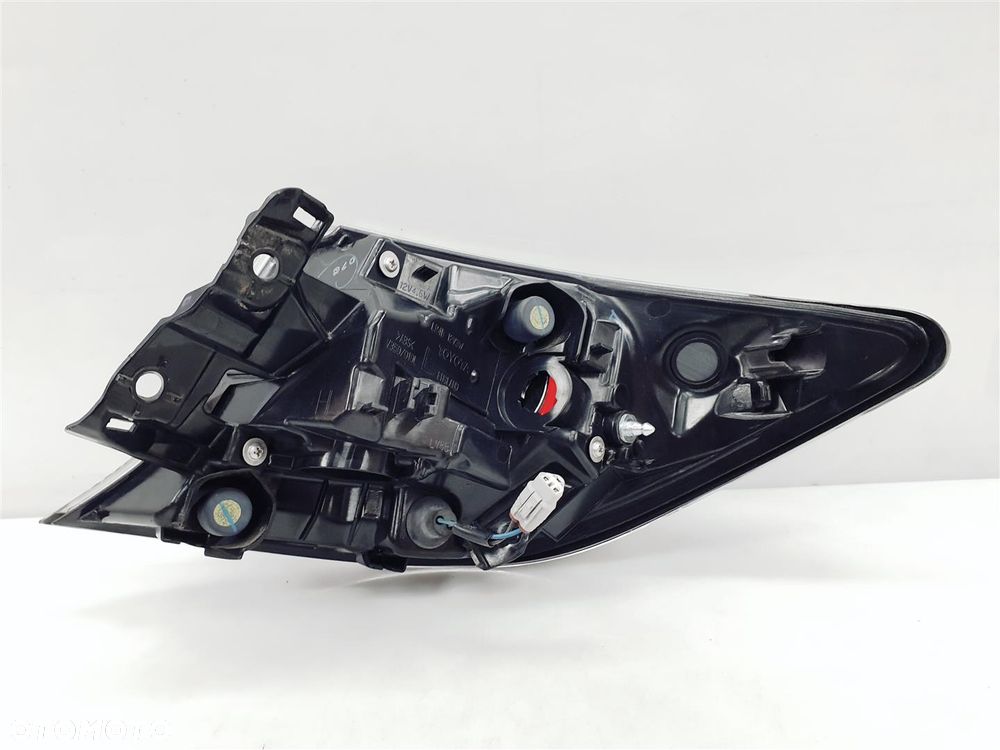 TOYOTA COROLLA E210 E21 HATCHBACK 18r+ LEWA LAMPA TYŁ LED !!! 81551-02C80 - 8
