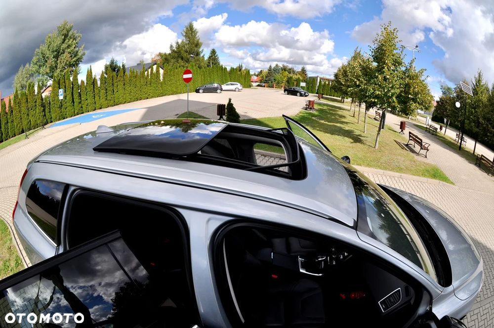 Volvo XC 60 D4 Geartronic Summum - 18