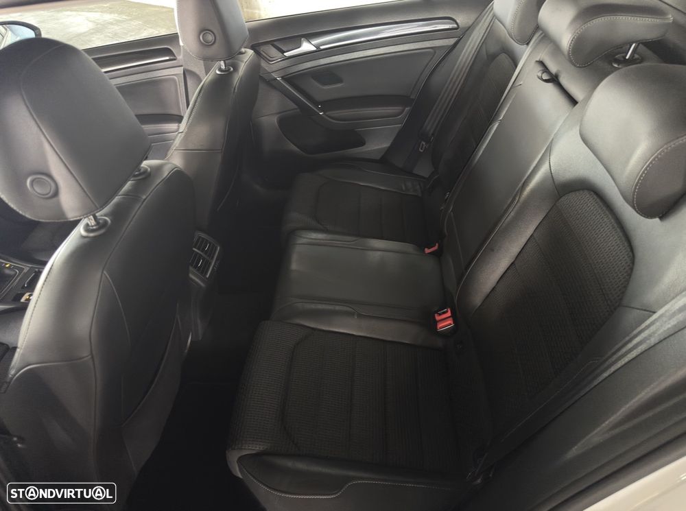 VW Golf Variant 1.6 TDi Highline - 8
