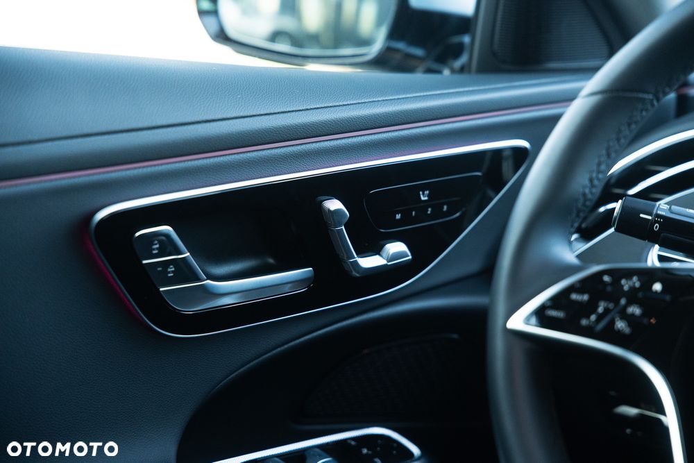 Mercedes-Benz Klasa E 220 d mHEV Avantgarde 9G-Tronic - 17