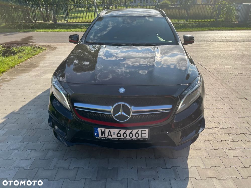 Mercedes-Benz GLA 45 AMG 4-Matic Edition 1 - 7