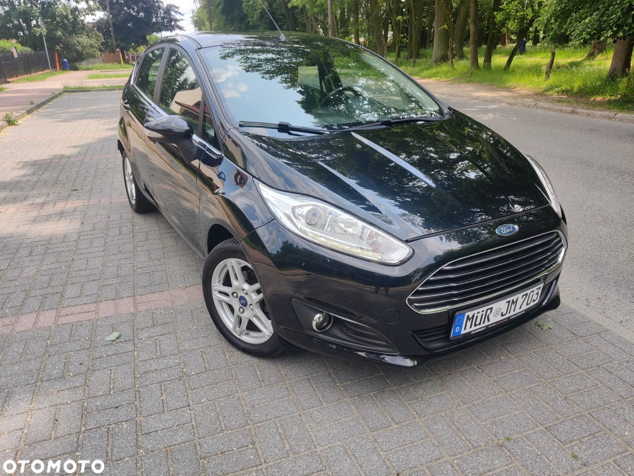 Ford Fiesta 1.0 EcoBoost S&S TITANIUM X - 4
