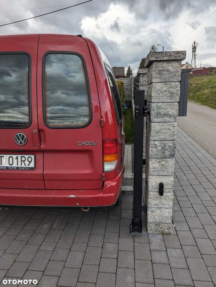 Volkswagen Caddy - 4