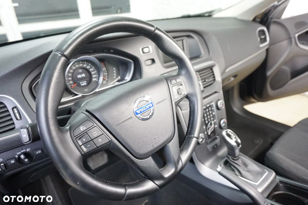 Volvo V40 D2 Kinetic - 22