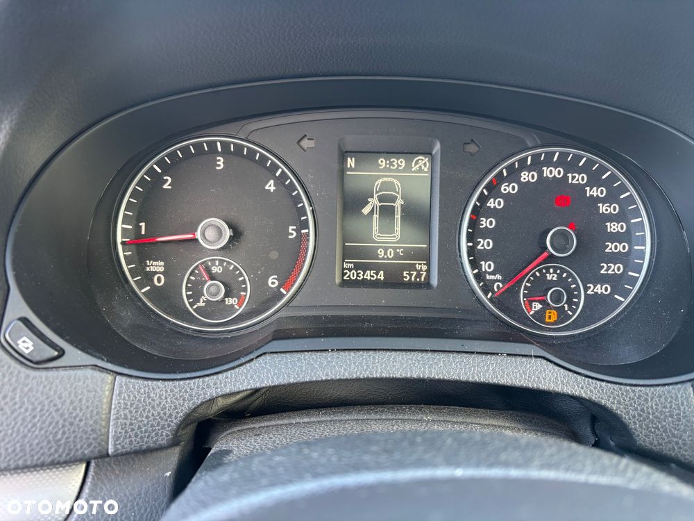 Volkswagen Sharan 2.0 TDI Comfortline - 11
