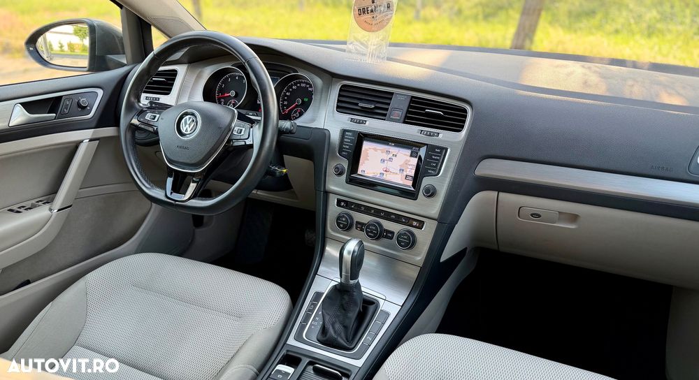 Volkswagen Golf 1.4 TSI (BlueMotion Technology) DSG Highline - 13