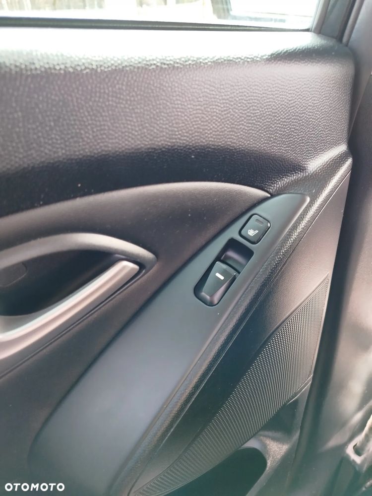 Hyundai ix35 2.0 CRDi 2WD Style - 21