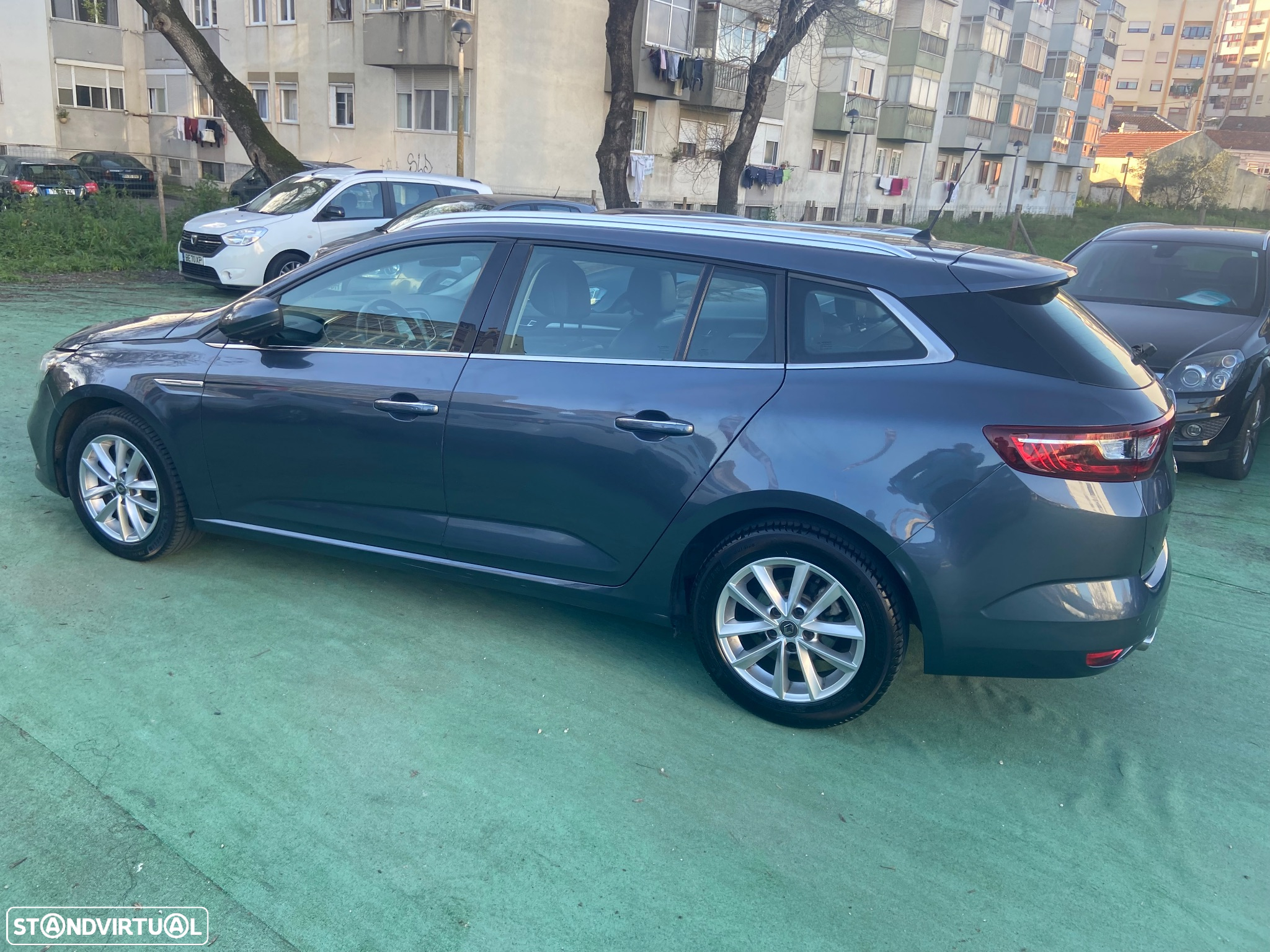 Renault Mégane Sport Tourer 1.5 dCi Limited - 4