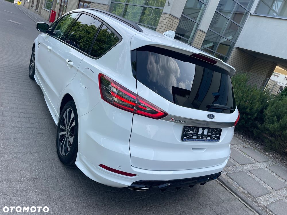 Ford S-Max - 10