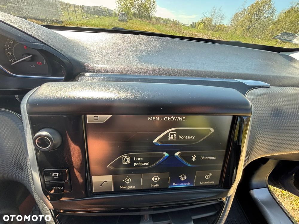 Peugeot 2008 PureTech 82 Allure - 27