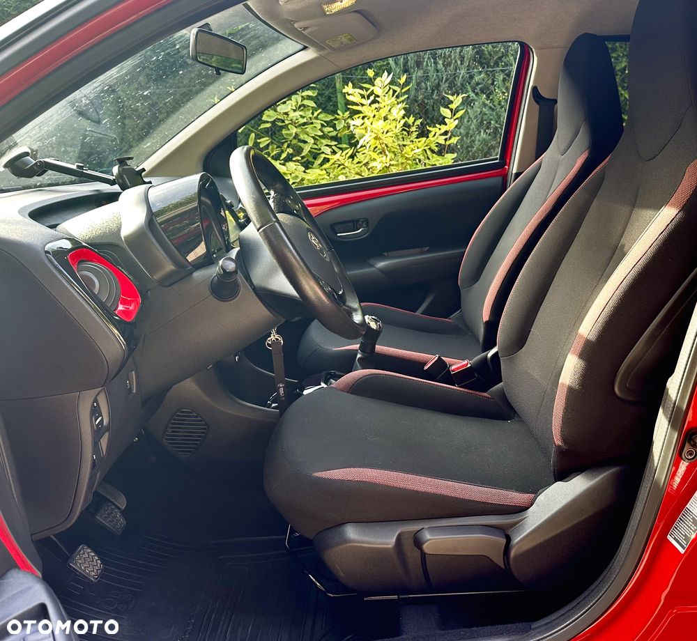 Toyota Aygo 1.0 VVT-i Sprint EU6 - 6