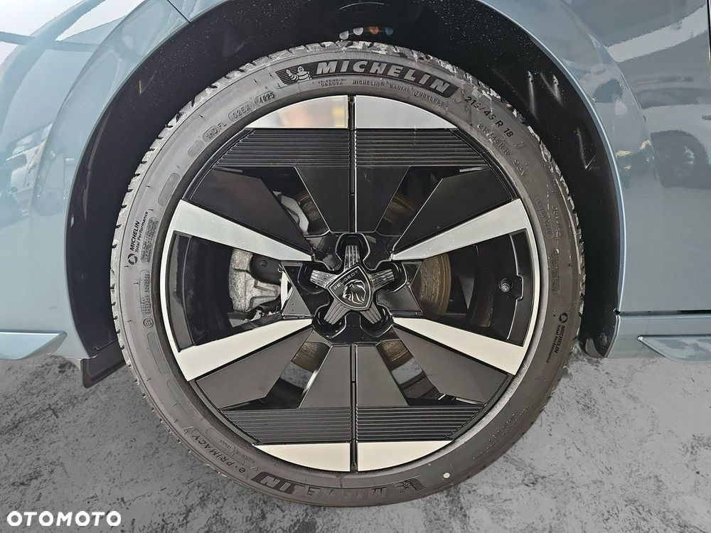 Peugeot 308 58.3kWh GT Exclusive - 8