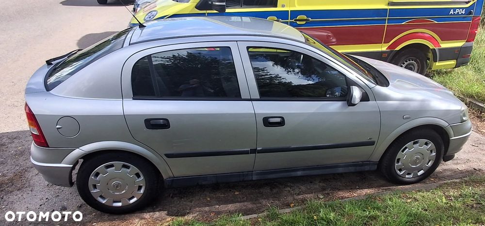 Opel Astra - 3