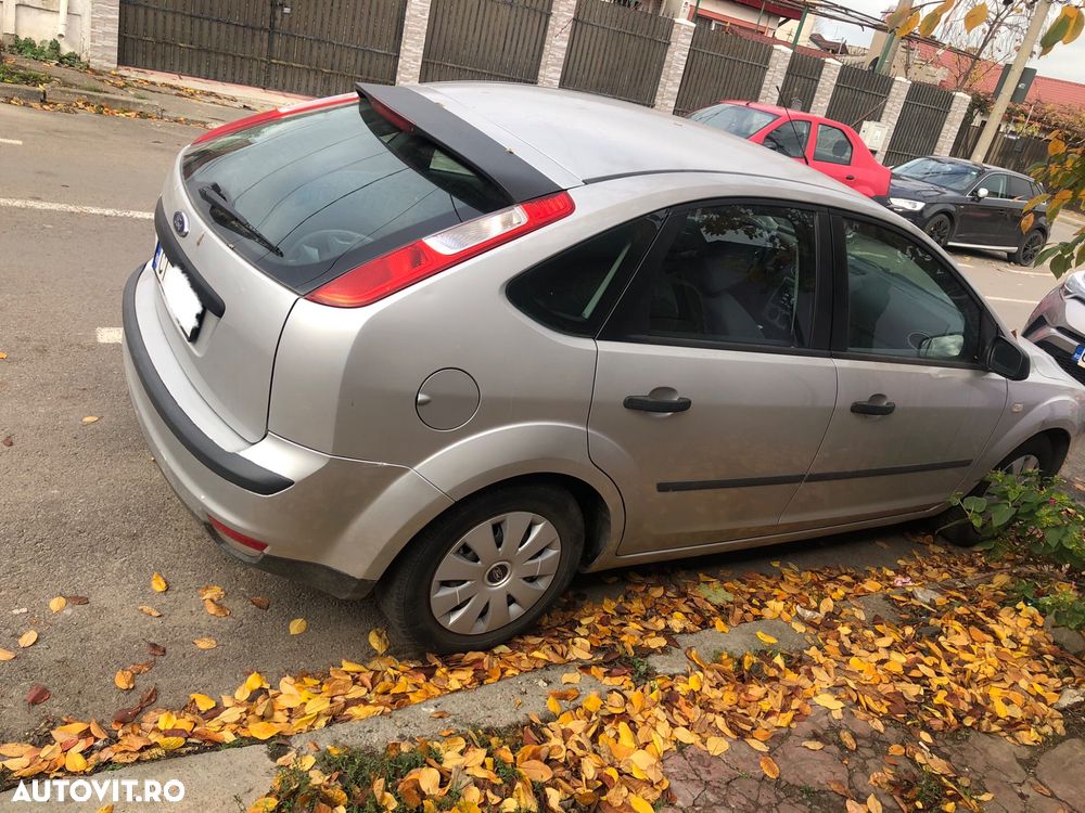 Ford Focus 1.6 16V Style - 2