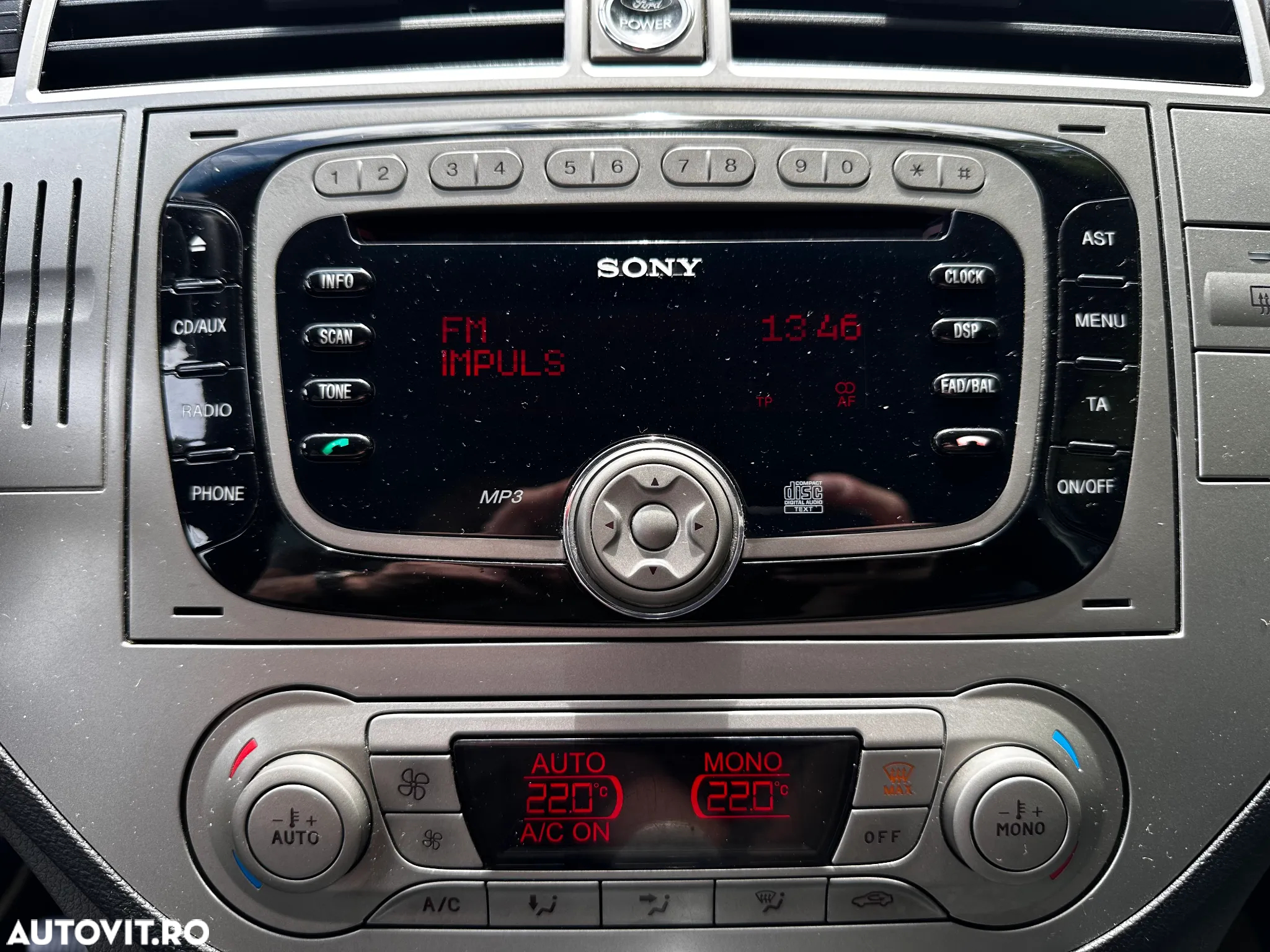 Ford Kuga 2.0 TDCi 2WD Trend - 26