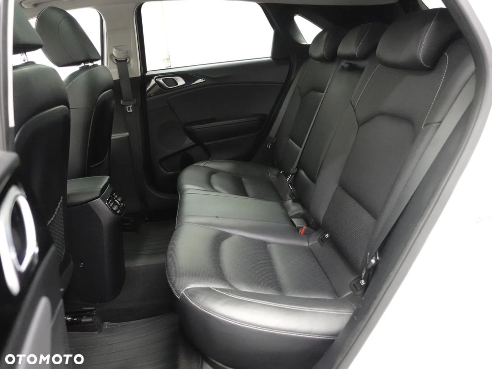 Kia Ceed 1.4 T-GDI OPF Platinum Edition - 23