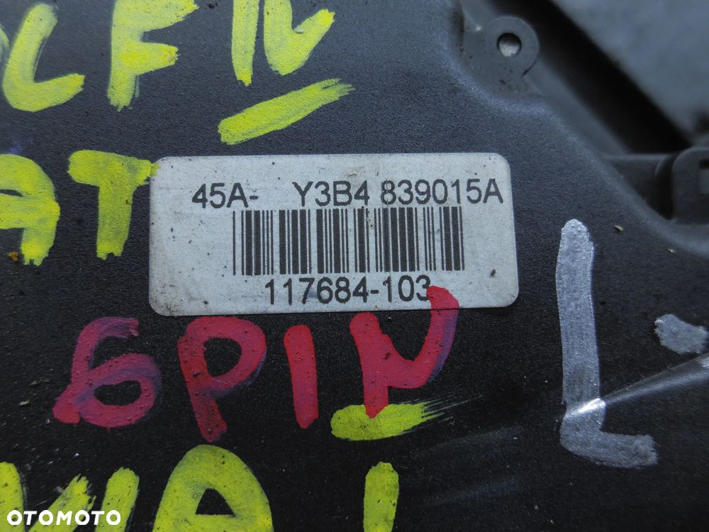 SKODA OCTAVIA I VW BORA ZAMEK LEWY TYLNY TYŁ Y3B4839015A - 2