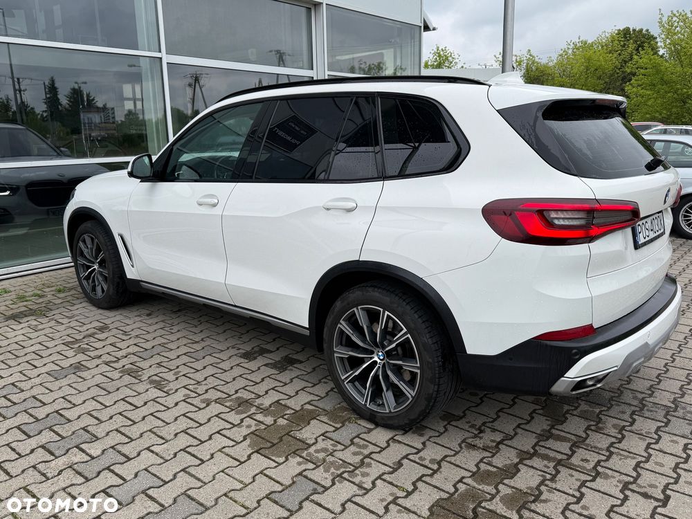 BMW X5 xDrive30d - 17