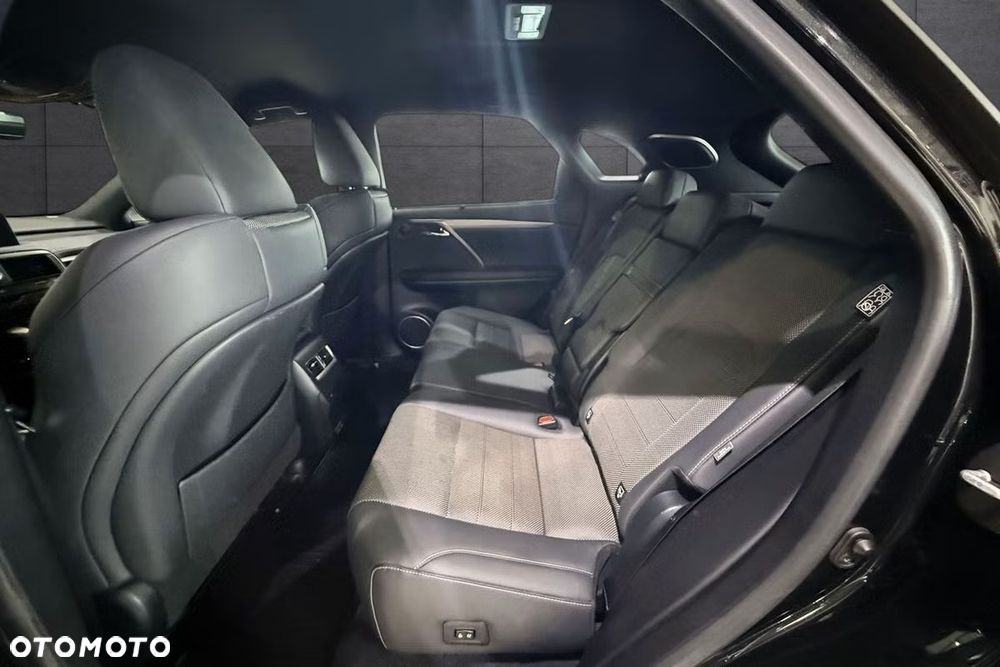 Lexus RX 450h (hybrid) F Sport - 17