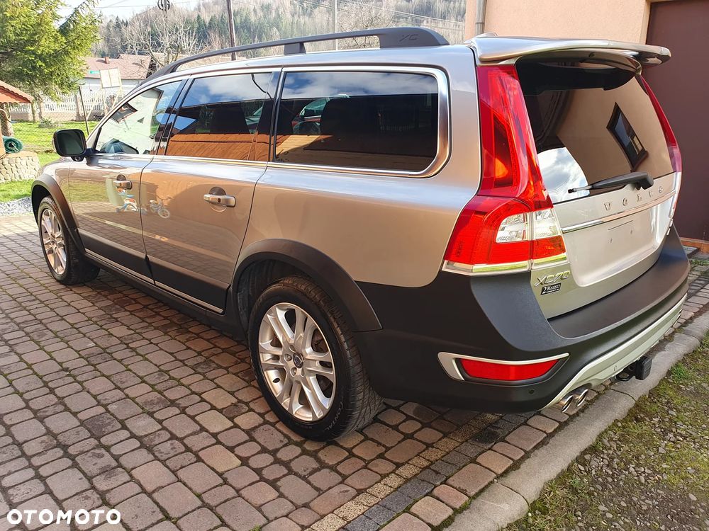 Volvo XC 70 - 10