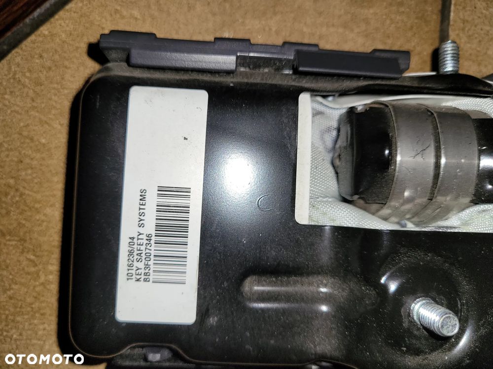 Poduszka powietrzna AIR BAG kolanowa do SKODY SUPERB II - 2