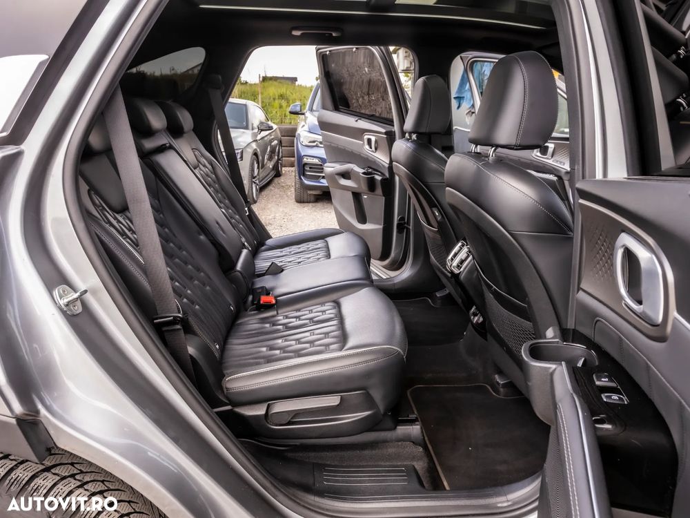 Kia Sorento 2.2 CRDi DCT8 AWD Platinum - 6