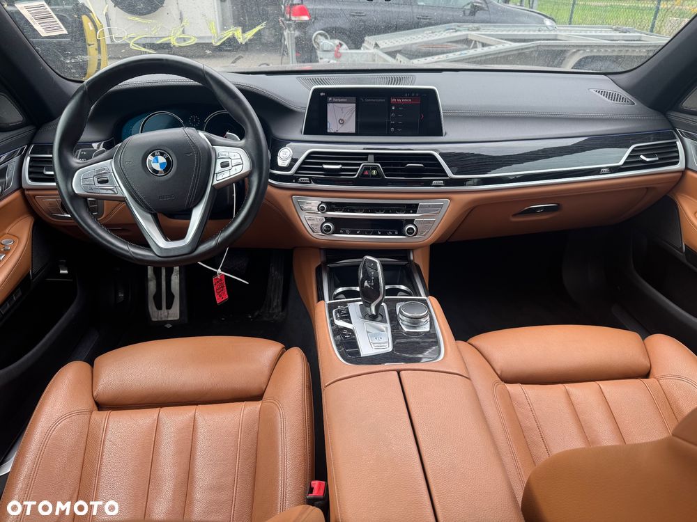 BMW Seria 7 750Li xDrive Edition Exclusive - 10