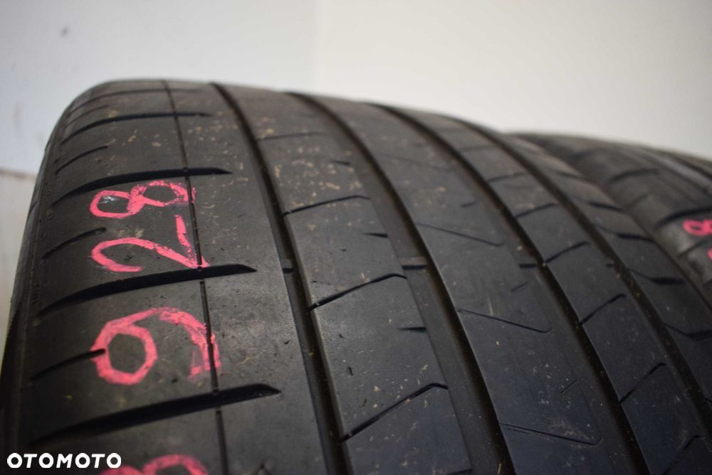 R23 325/30 Pirelli P zero Cena za parę - 2