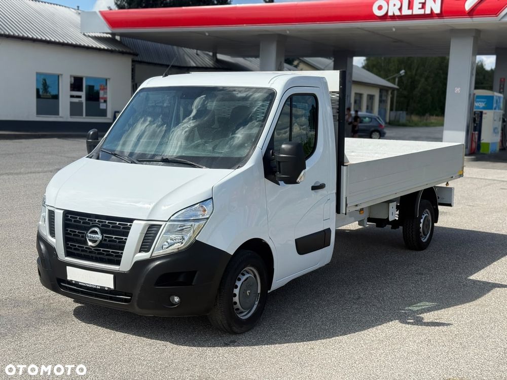 Nissan Nv400 - 1