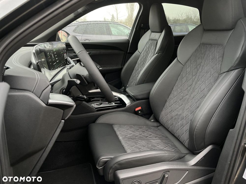 Audi Q5 Sportback - 22