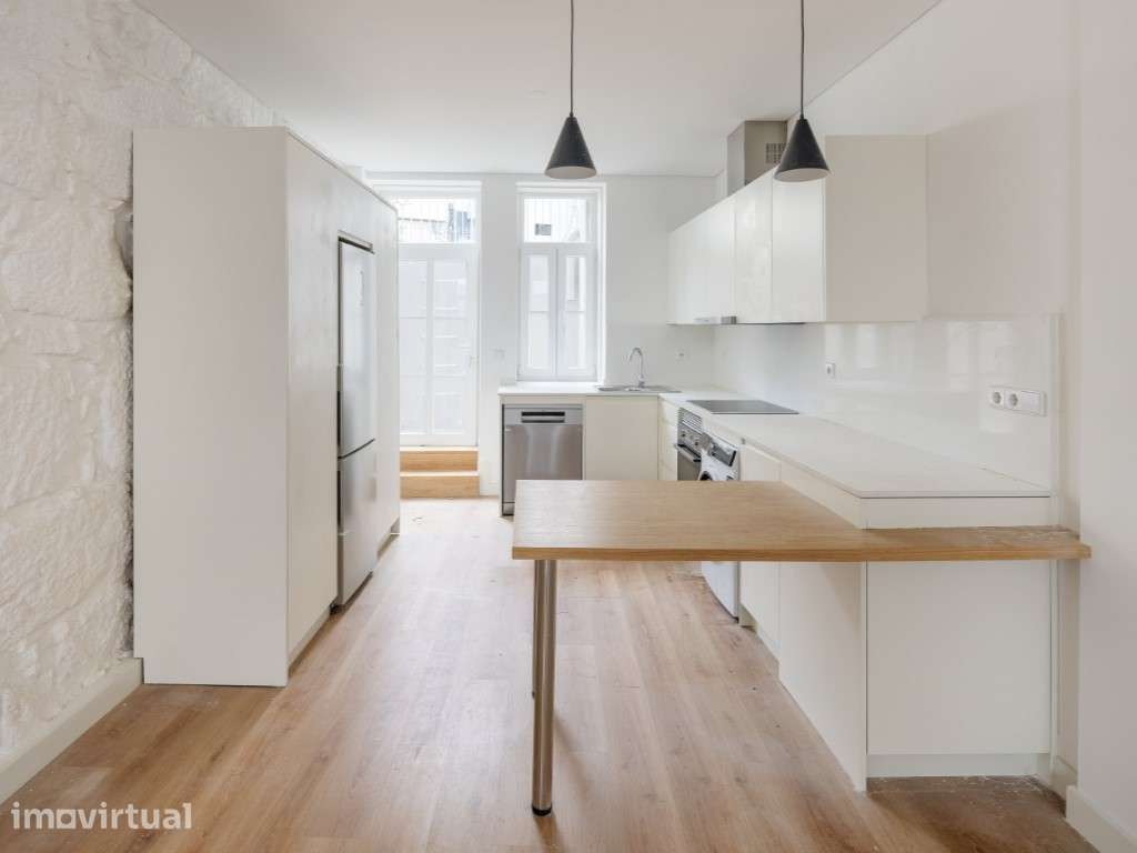 Moradia T2 com terraço Totalmente Remodelada - Grande imagem: 3/15