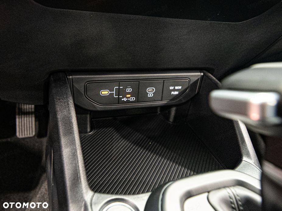 Kia K4 1.6 T-GDI M - 11