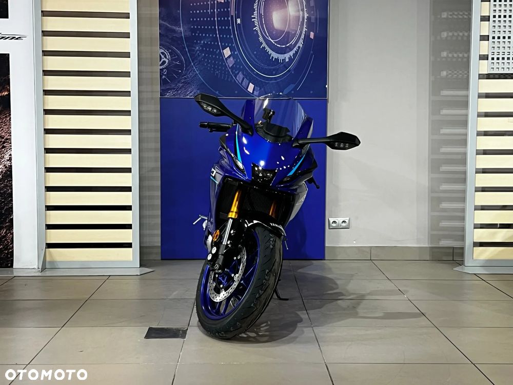 Yamaha R7 - 11