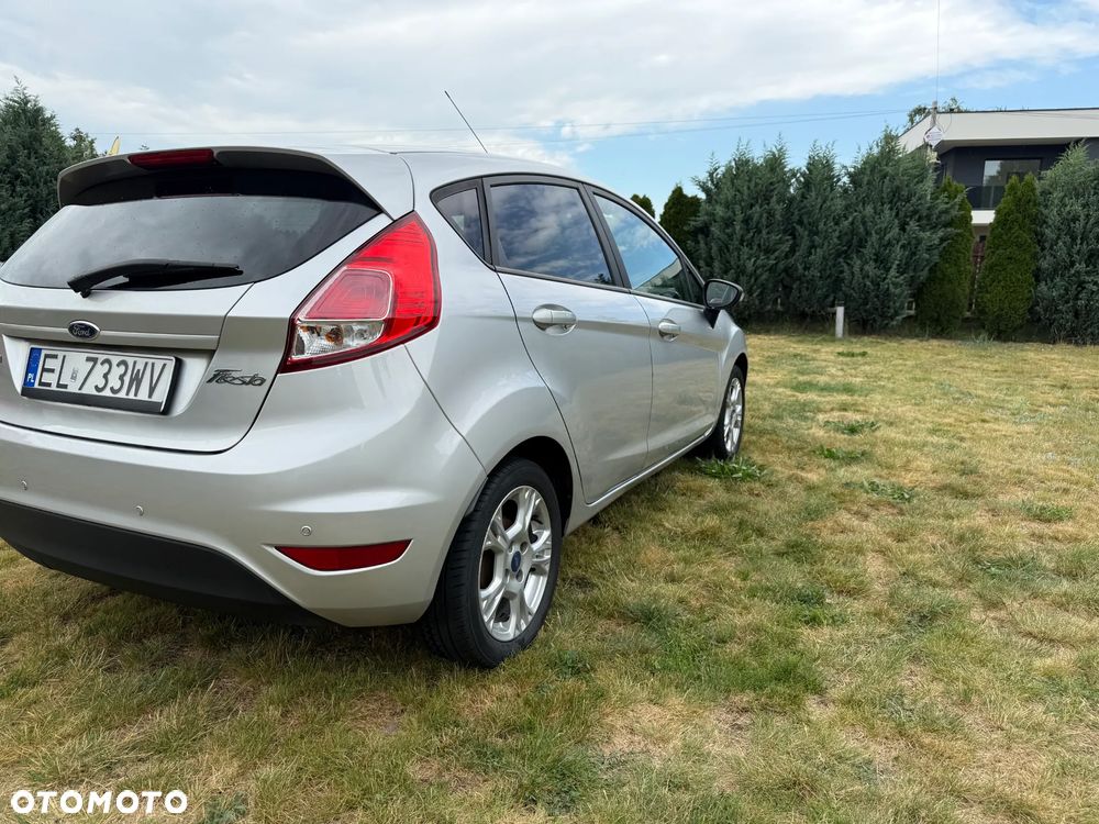 Ford Fiesta - 6