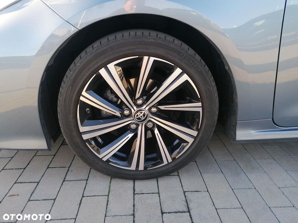 Toyota Corolla 1.8 Hybrid Comfort - 19