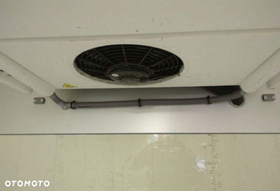 Mercedes-Benz Sprinter - 18