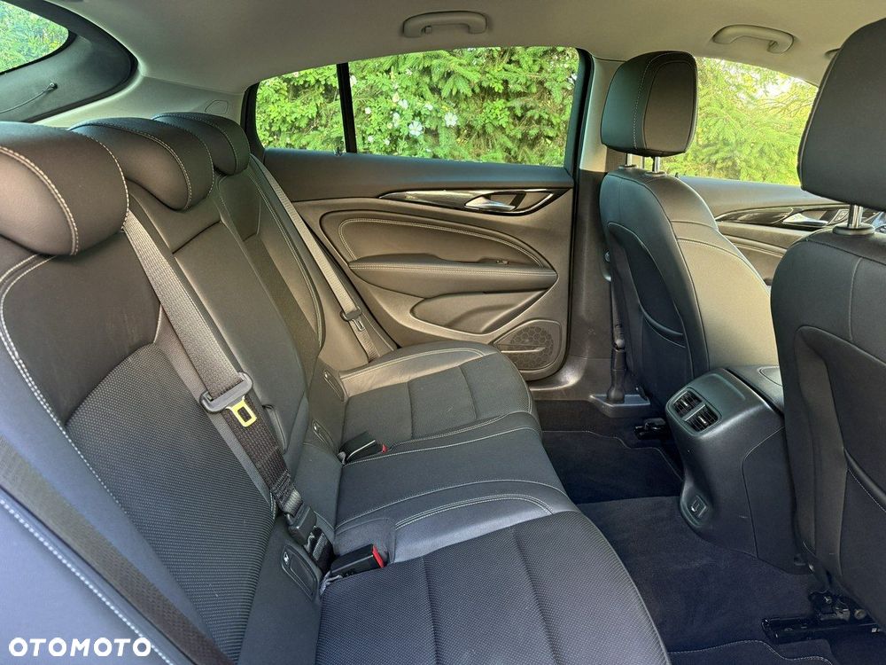 Opel Insignia 2.0 CDTI 4x4 Exclusive S&S - 31